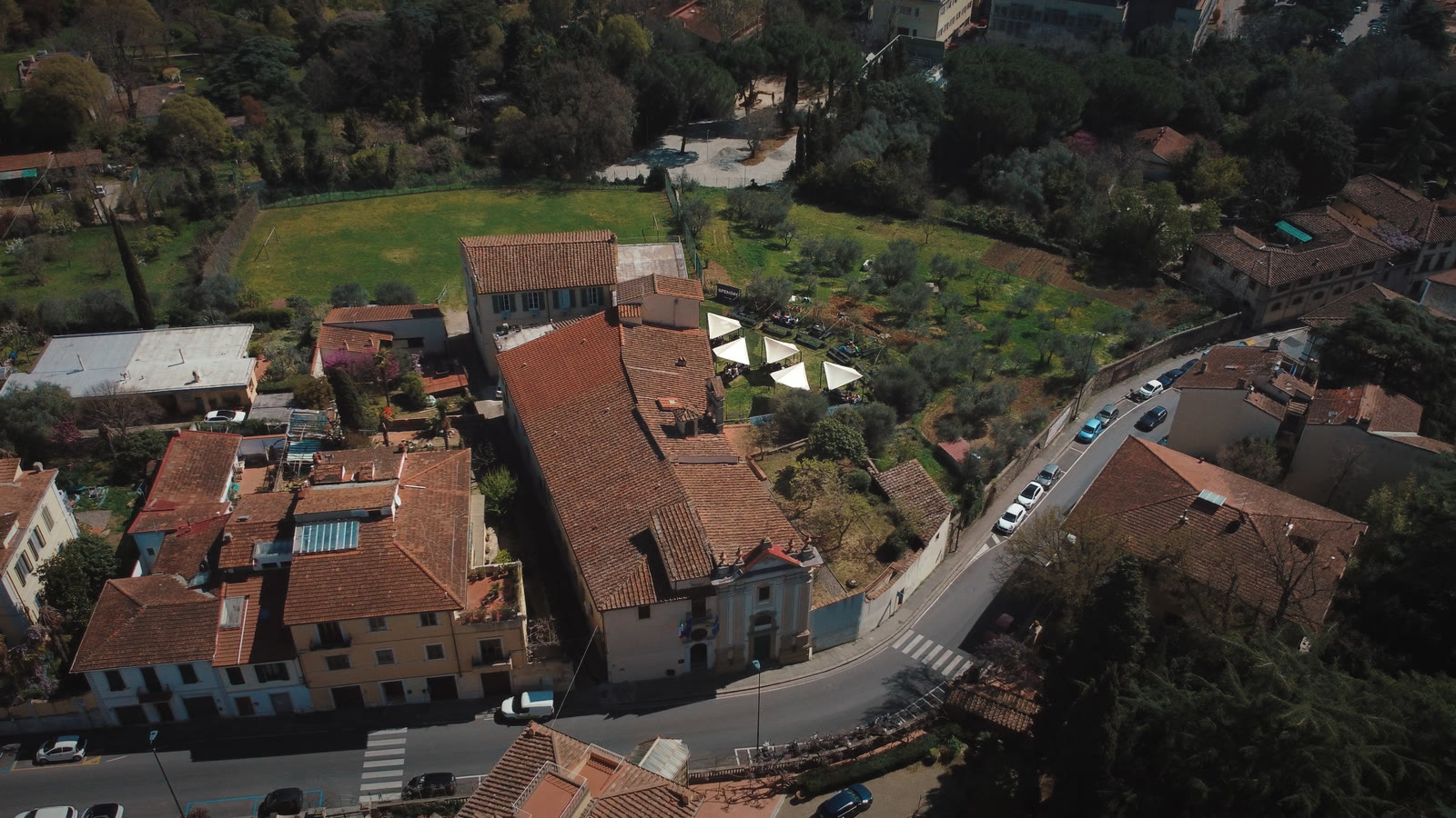 Il campus tra le colline